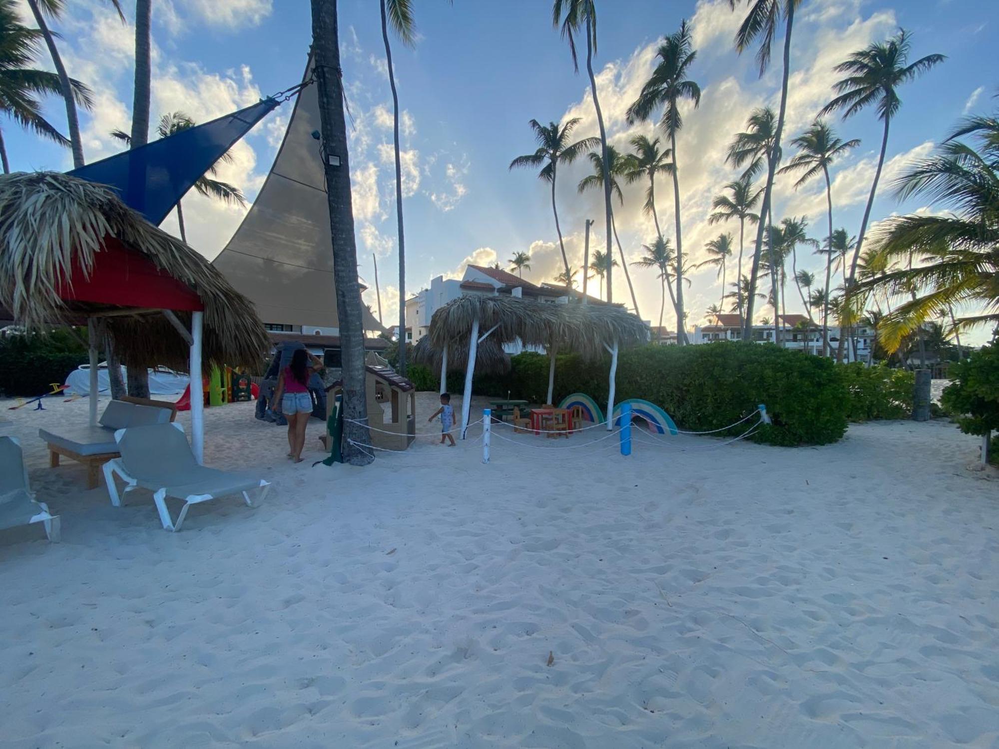 Punta Beach Bavaro Hotel Apartamentos プンタ・カナ エクステリア 写真